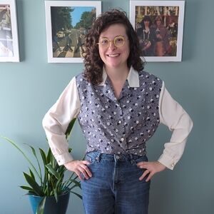 Vintage Floral Patterned Women's Top